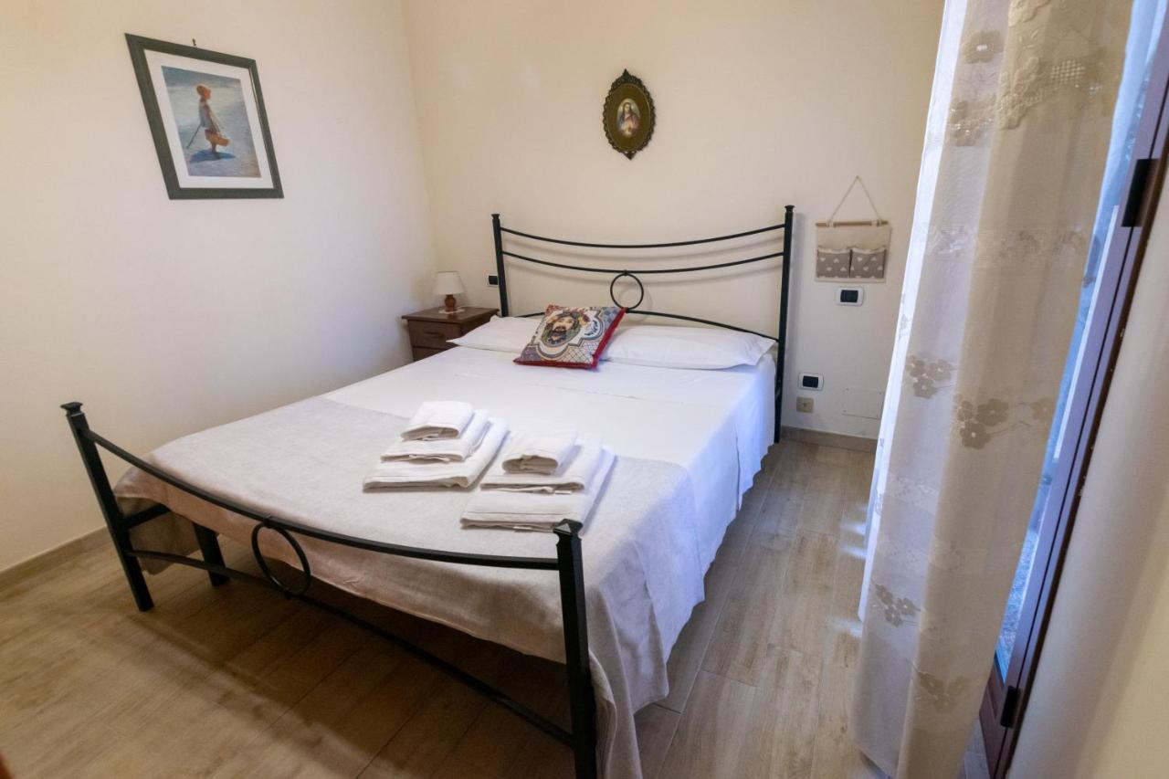 Corallo Holiday House Acitrezza Ачитрецца Экстерьер фото