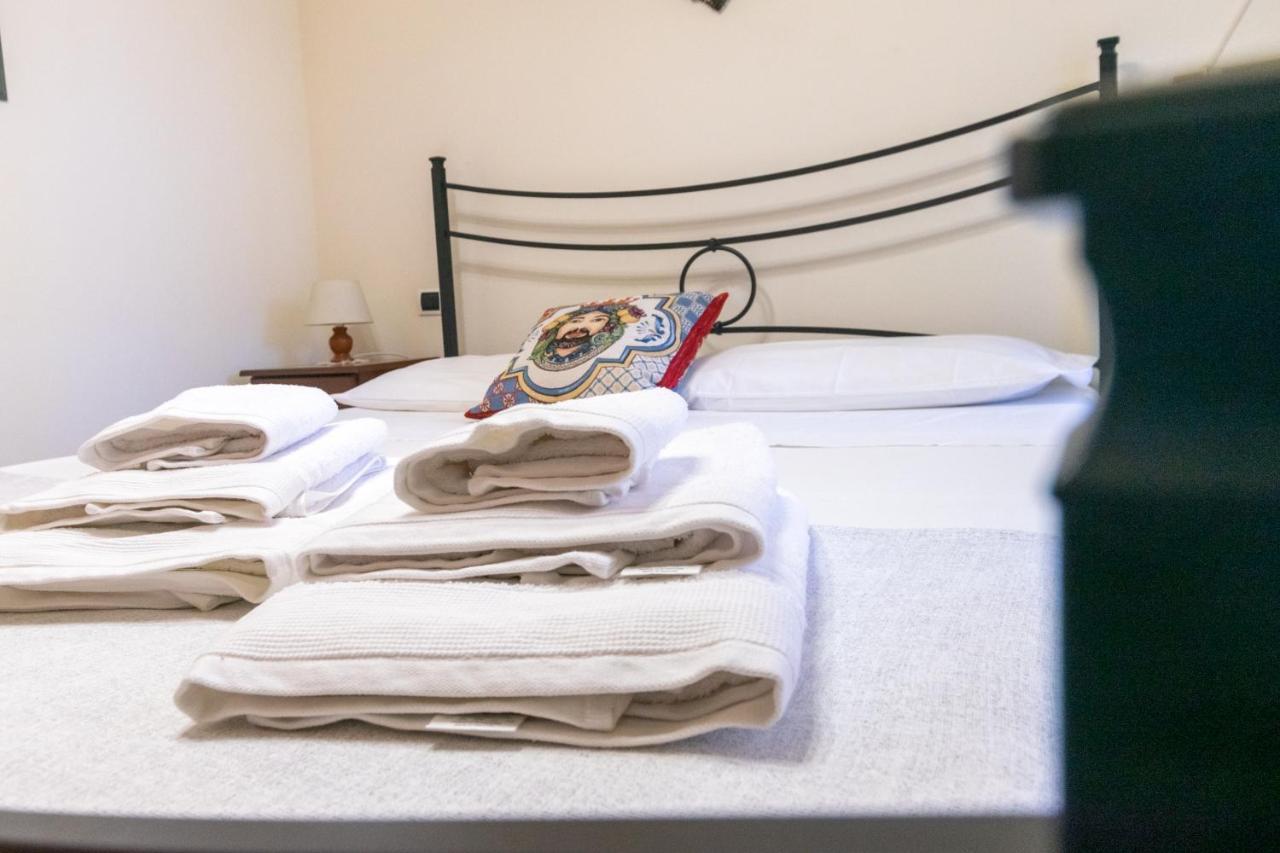 Corallo Holiday House Acitrezza Ачитрецца Экстерьер фото