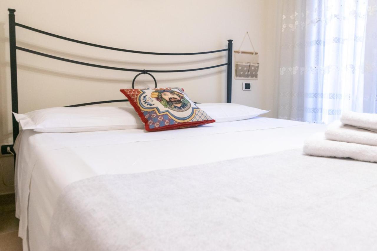 Corallo Holiday House Acitrezza Ачитрецца Экстерьер фото