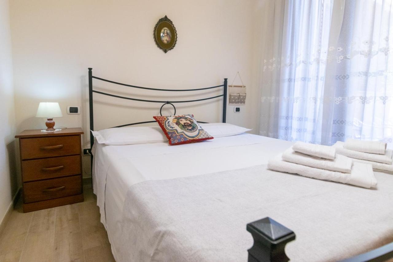 Corallo Holiday House Acitrezza Ачитрецца Экстерьер фото